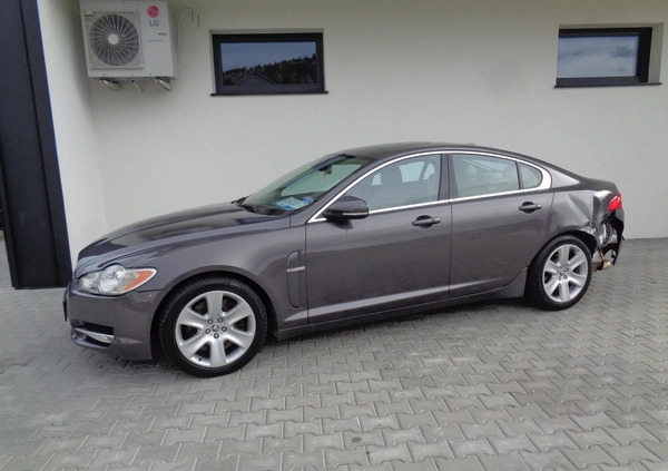 Jaguar XF cena 17900 przebieg: 187000, rok produkcji 2010 z Stargard małe 172